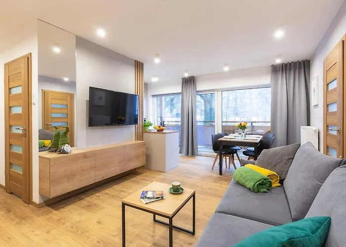 Slowackiego 5b, * קרפאז'