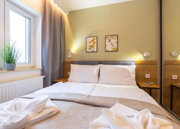 Apartmán Slowackiego 5b, *