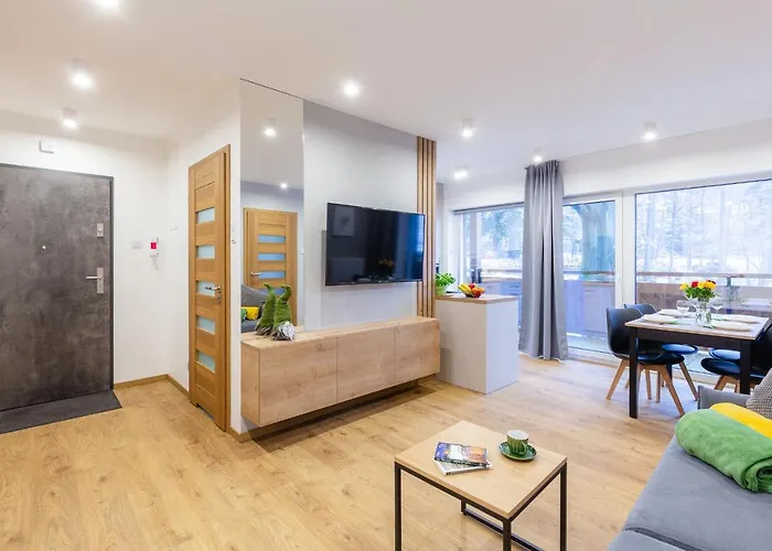 Slowackiego 5b, * קרפאז'