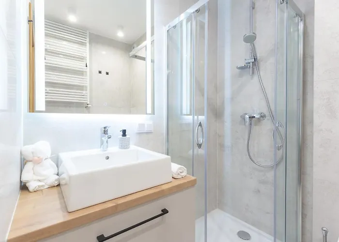 דירה Slowackiego 5b, *