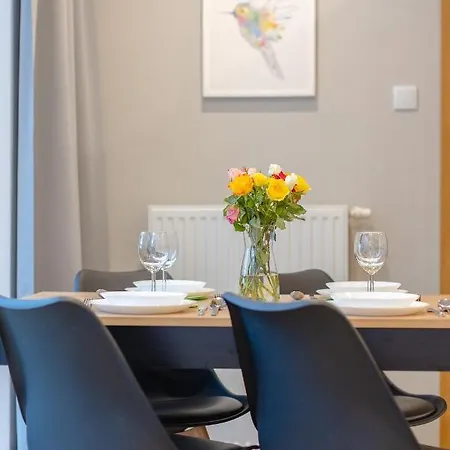 Slowackiego 5b, Apartament *